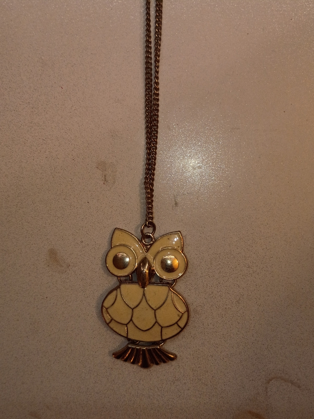 Forever 21 Cream Owl Pendant On A Gold Tone Chain